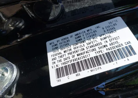 2012 Honda Accord 3.5 Ex-L z USA, uszkodzony, nr VIN 1HGCP3F88CA038017